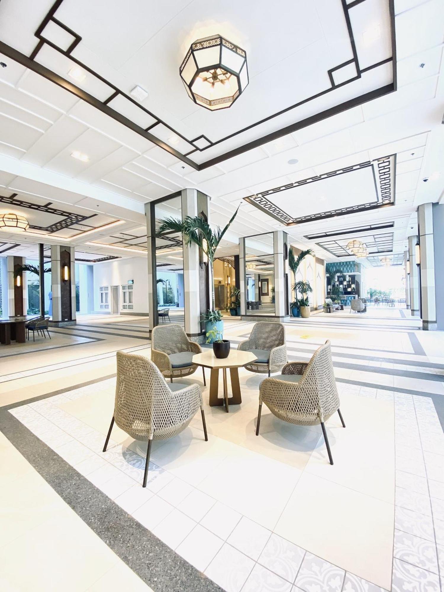 Jfam Suites Allegra, 60Sqm Condo With Balcony, Free Parking Manila