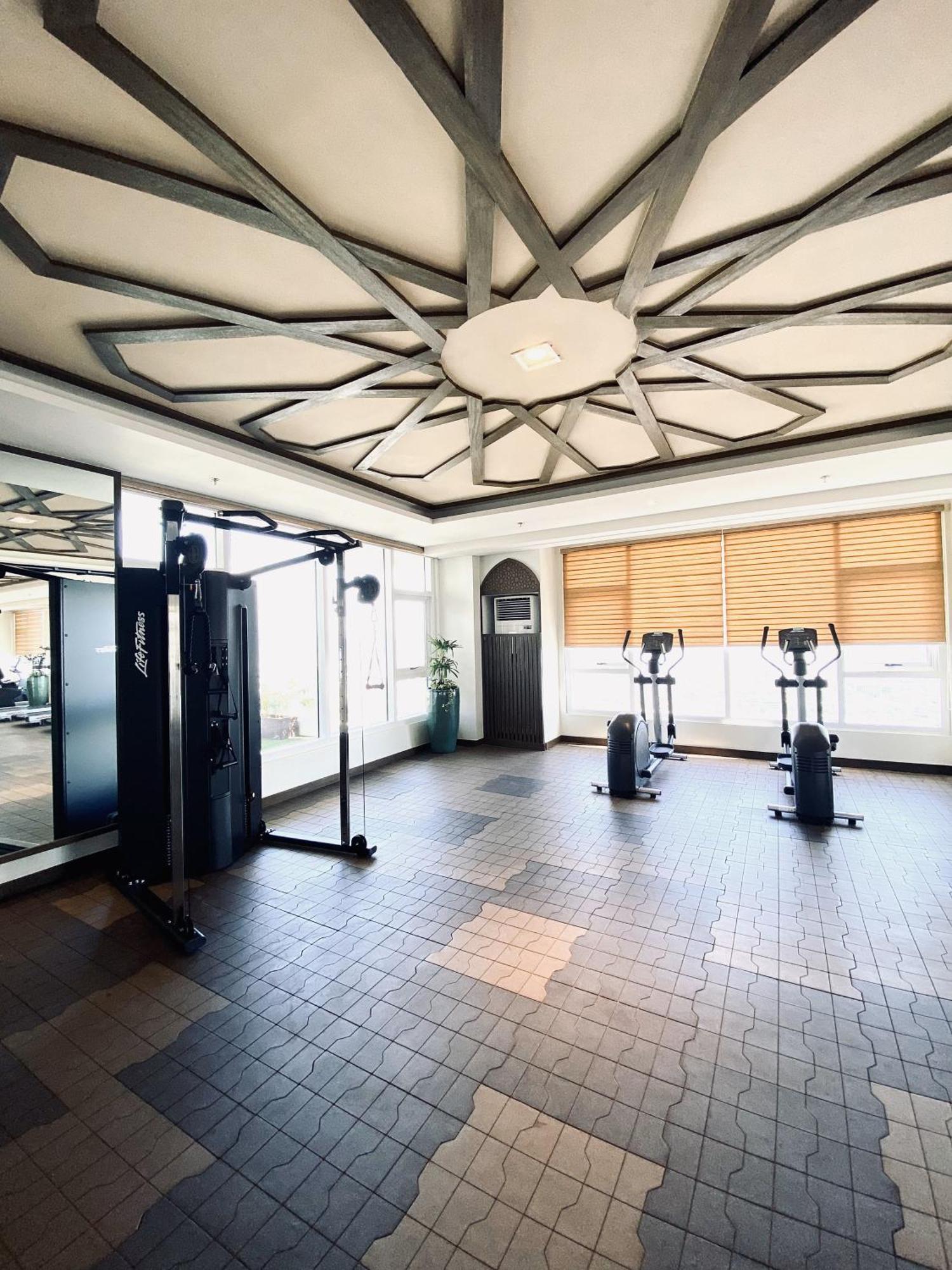 Apartment Jfam Suites Allegra, 60Sqm Condo With Balcony, Free Parking Manila