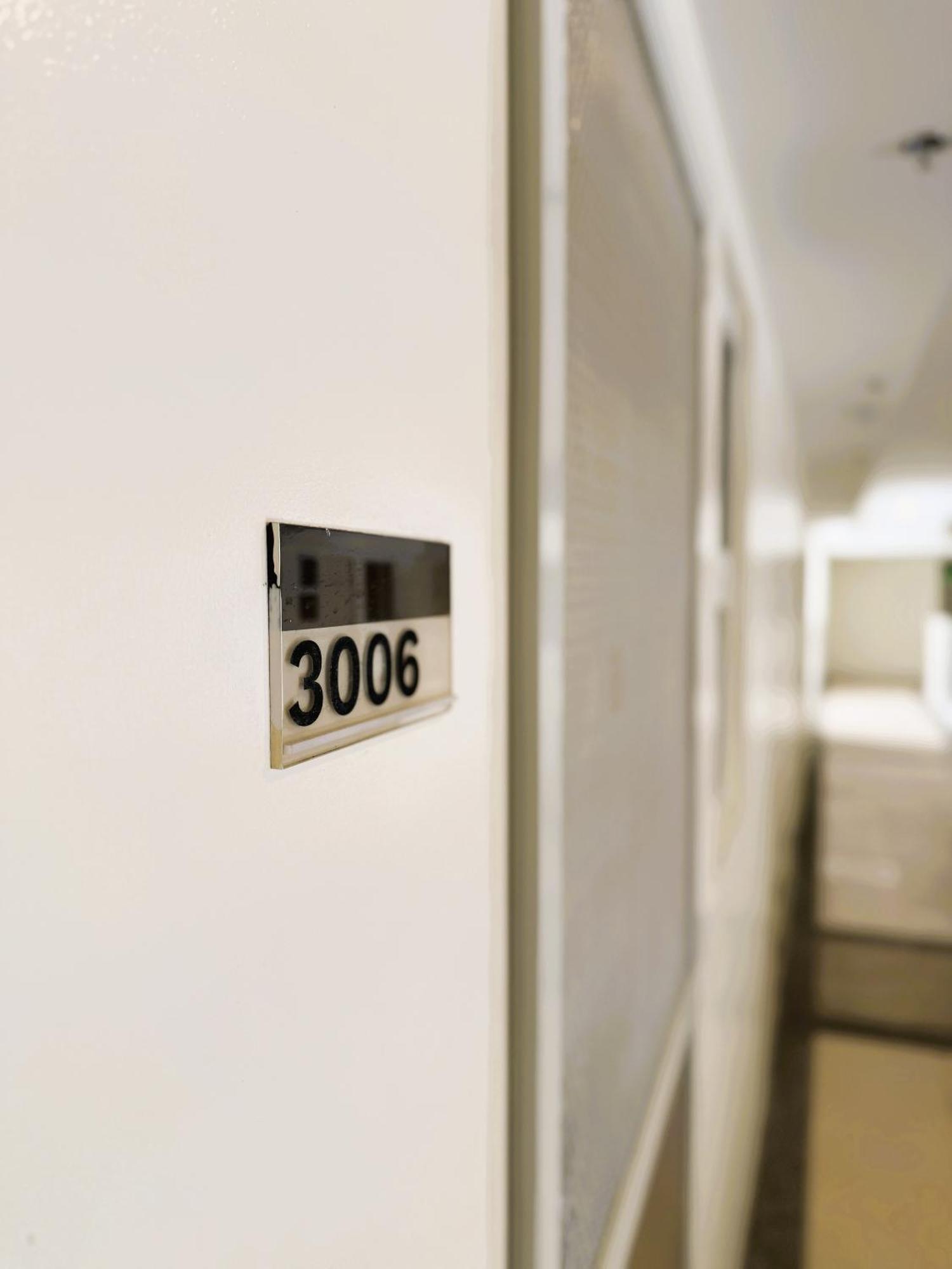Jfam Suites Allegra, 60Sqm Condo With Balcony, Free Parking Apartment Manila